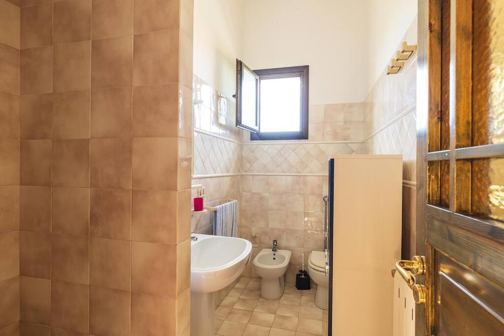 فيلا Casa Al Mare Dei 7 Emiri تْشيفالو المظهر الخارجي الصورة